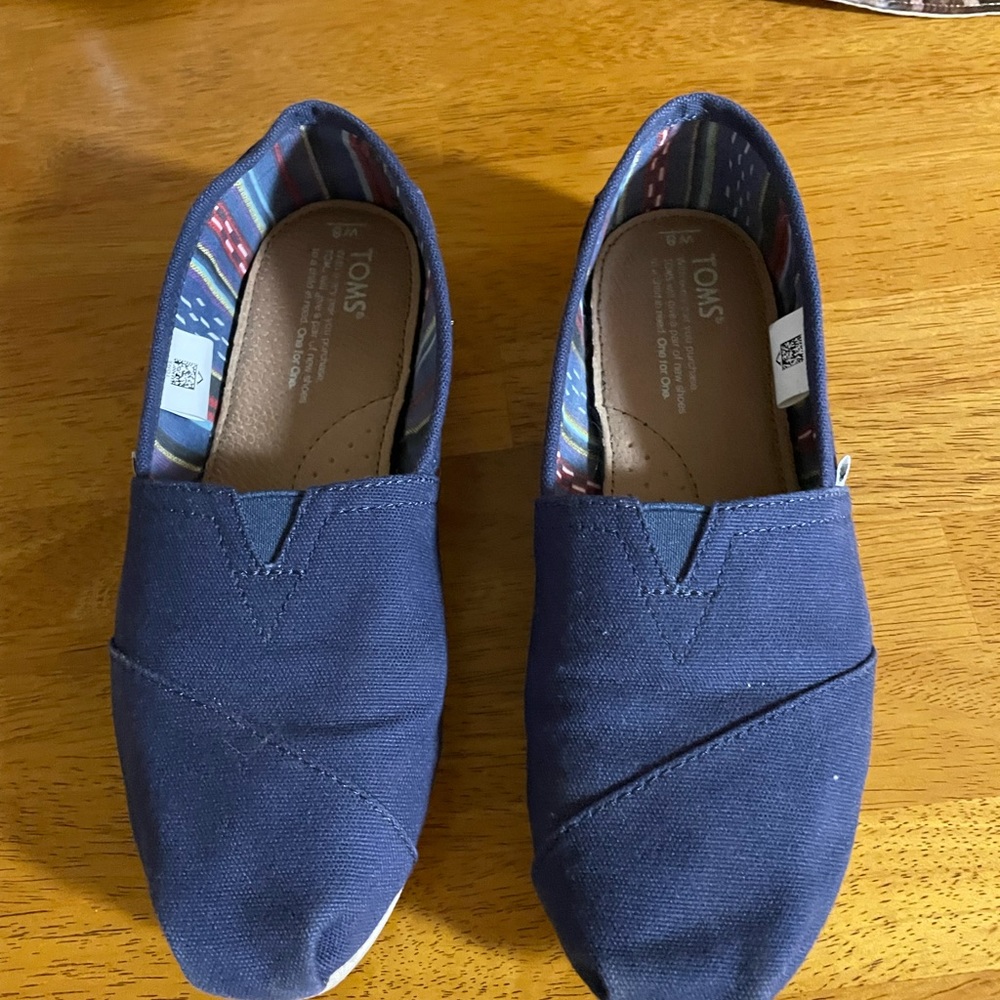 Bob’s slip on shoes